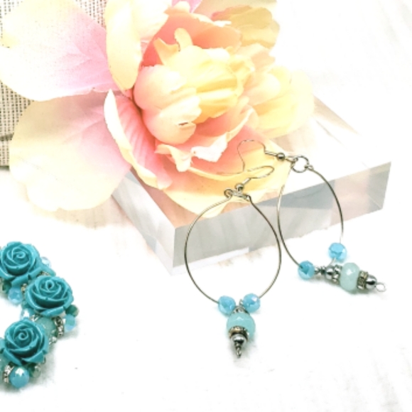 Turquoise Ice & Roses 3pc Jewelry Set,  Sterling Silver w/Glass & Crystal Beads - Picture 5 of 15